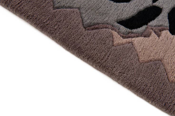 Detail image of 4' x 5' 10 Hand Knotted Nepal Wool Rug