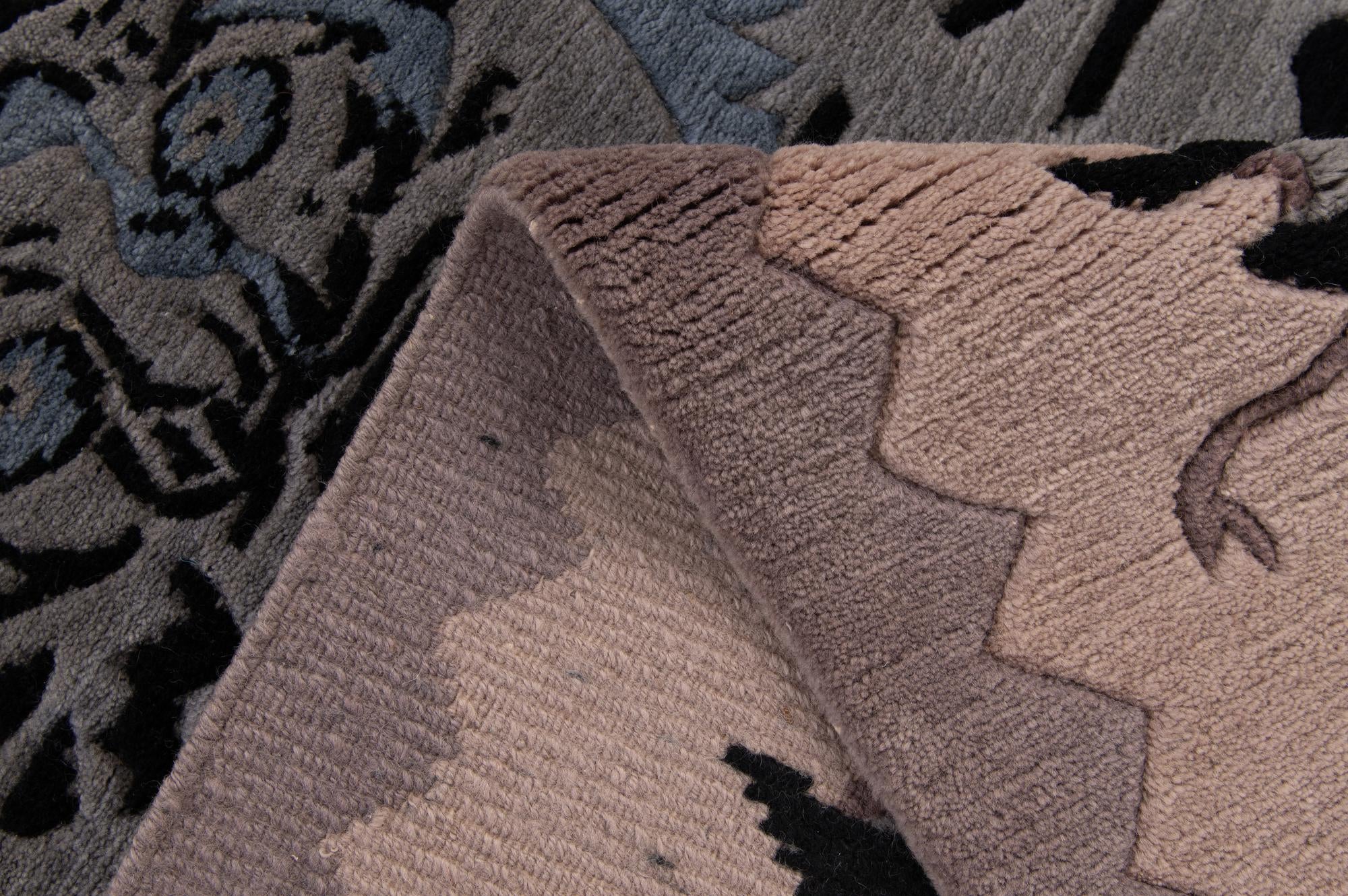 4' x 5' 10 Hand Knotted Nepal Wool Rug