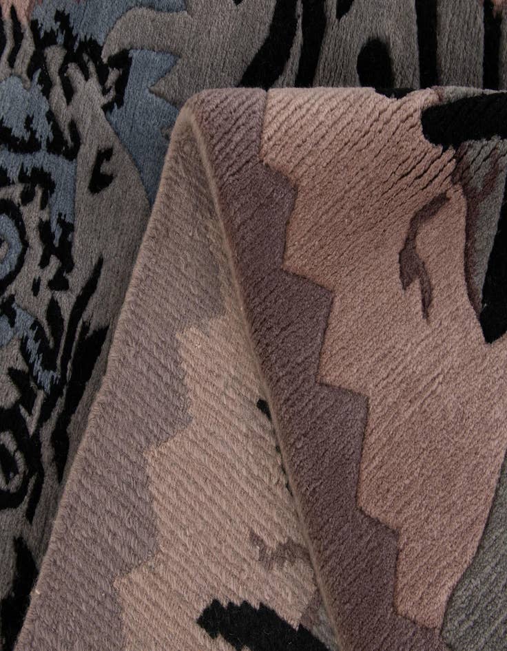 Detail image of 4' 1 x 5' 11  Hand Knotted Nepal Wool Rug