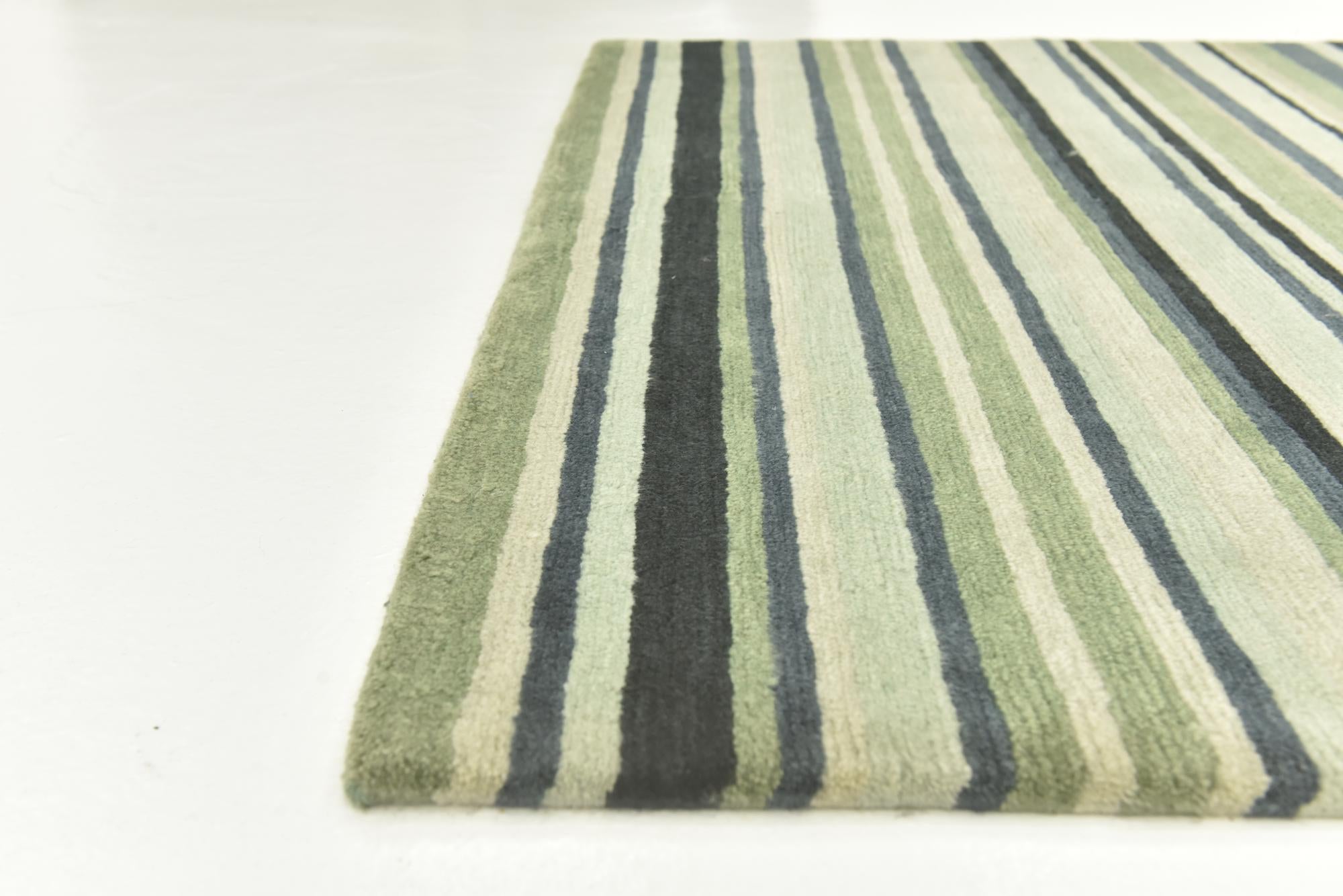 4' 9 x 6' 5 Hand Knotted Nepal Wool Rug