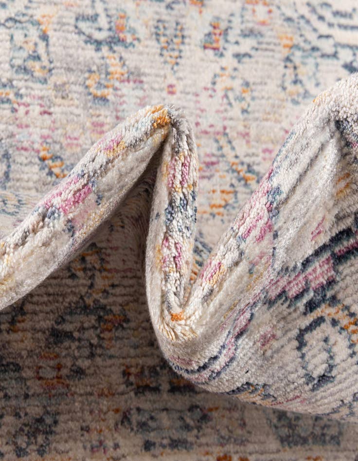 Detail image of 3' x 5' Noble Rug