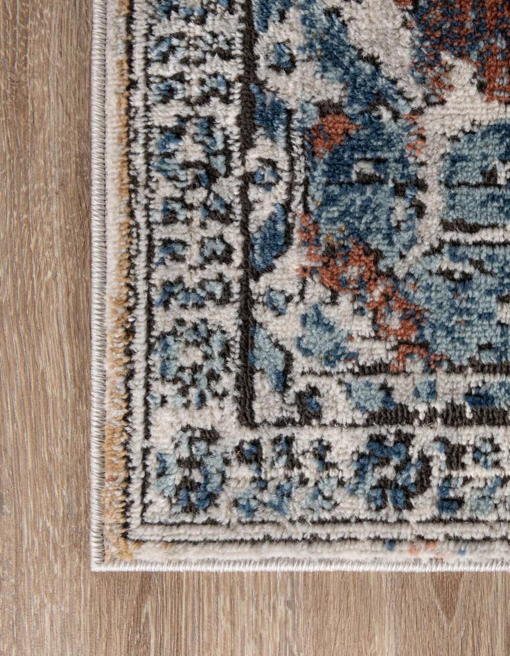 Detail image of 2' x 3' Nyla Rug