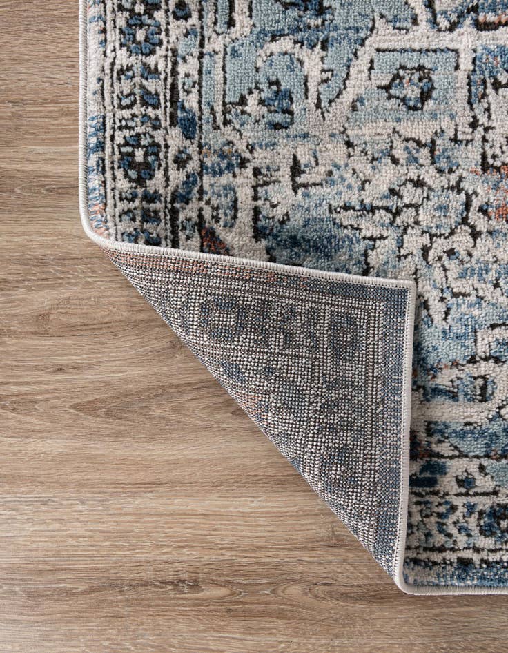 Detail image of 2' x 3' Nyla Rug