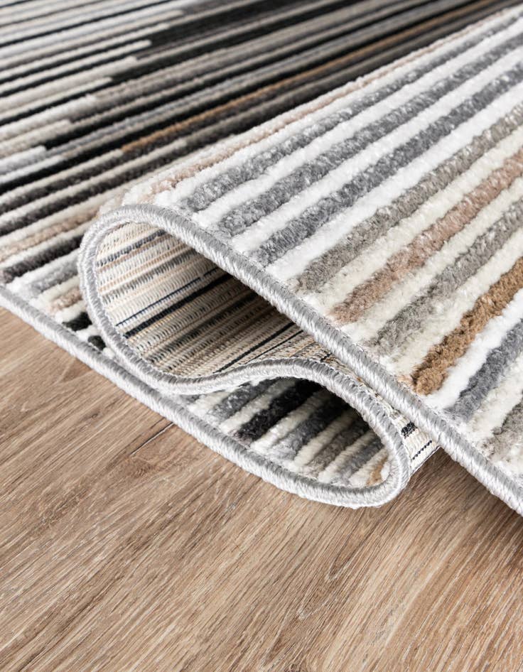 Detail image of 7' 10 x 10' Odyssey Rug