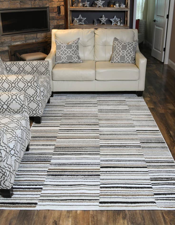 Detail image of 5' x 8' Odyssey Rug