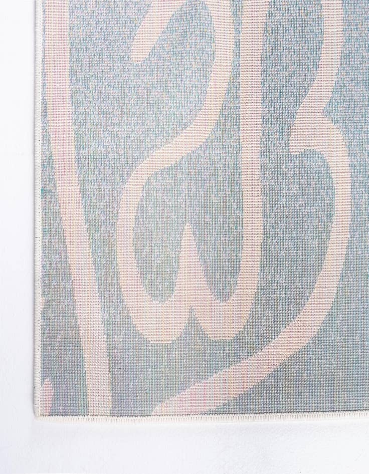 Detail image of 4' x 6' Open Hearts Rug