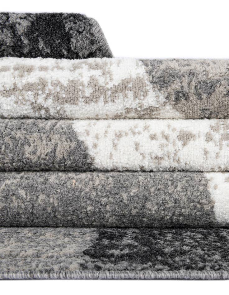 Detail image of 7' 10 x 10' Oslo Rug