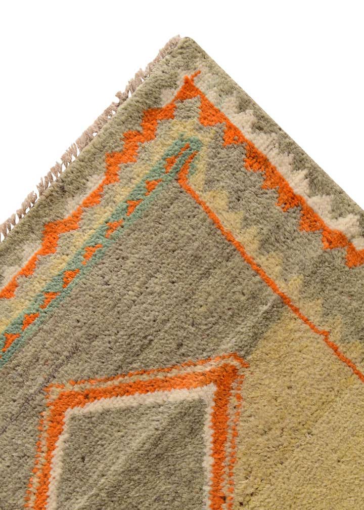 2' 8 x 3' 8 Hand Knotted Oushak Wool Rug