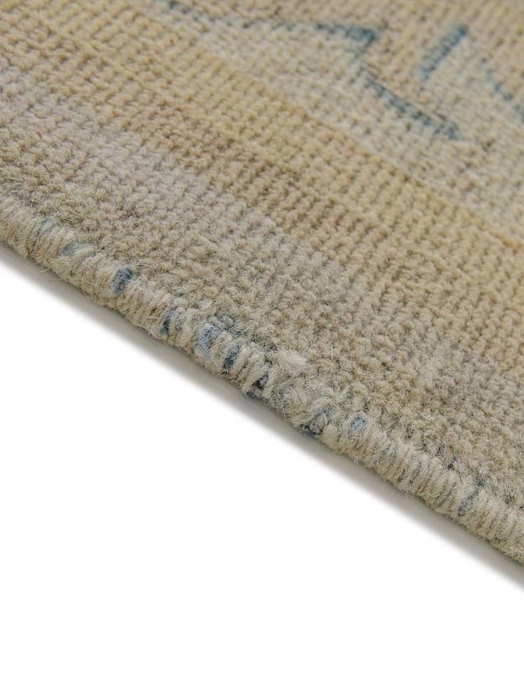 Detail image of 8' 1 x 9' 10 Hand Knotted Oushak Wool Rug