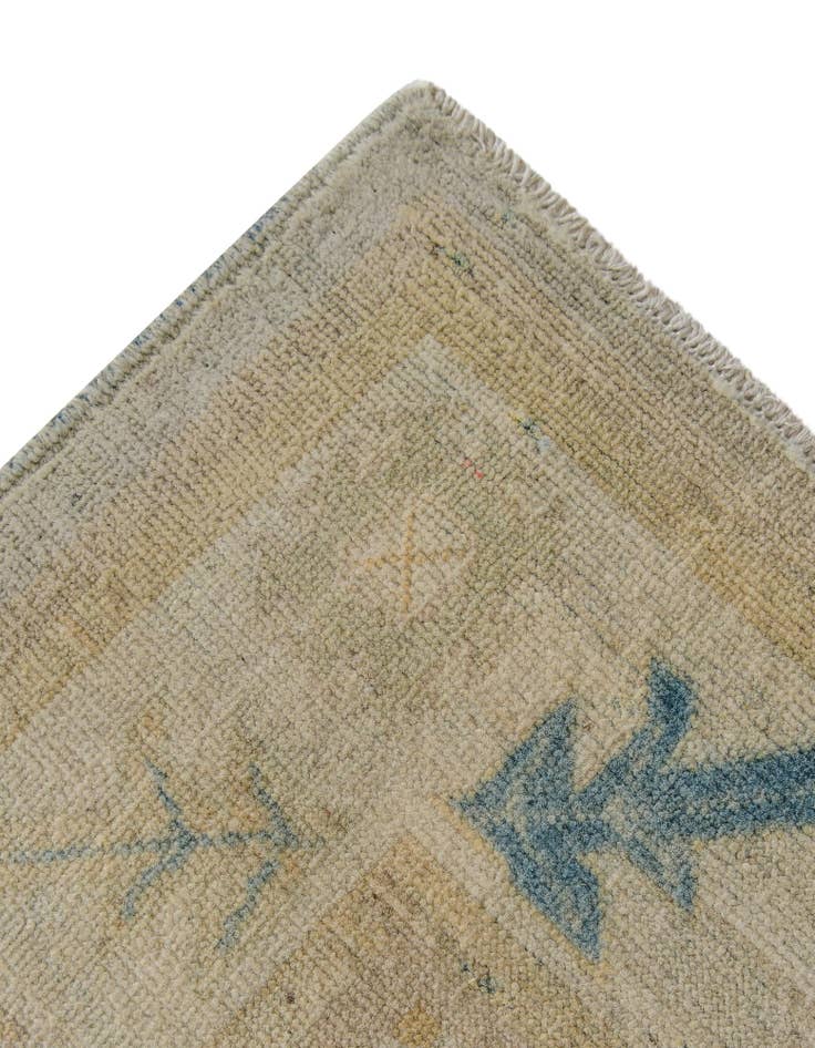 Detail image of 8' 1 x 9' 10  Hand Knotted Oushak Wool Rug