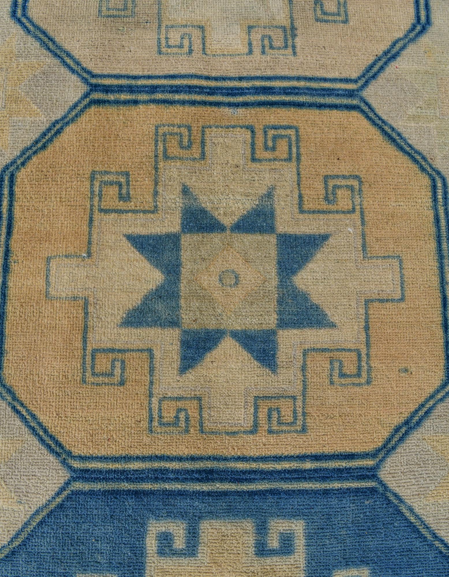 8' 1 x 9' 10 Hand Knotted Oushak Wool Rug