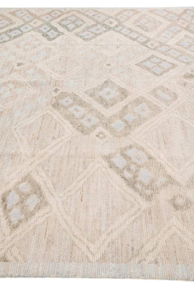 Detail image of 8' 3 x 9' 9 Hand Knotted Oushak Wool Rug