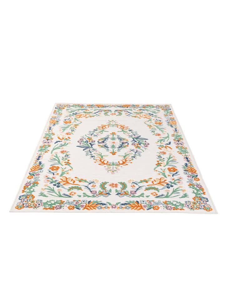 Detail image of 5' 4 x 7' 6  Washable Botanical Indoor / Outdoor Rug