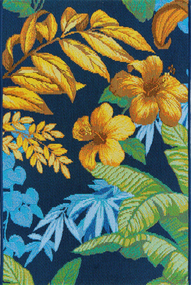 Detail image of 2' x 3' Easy-Clean Botanical Indoor / Outdoor Rug