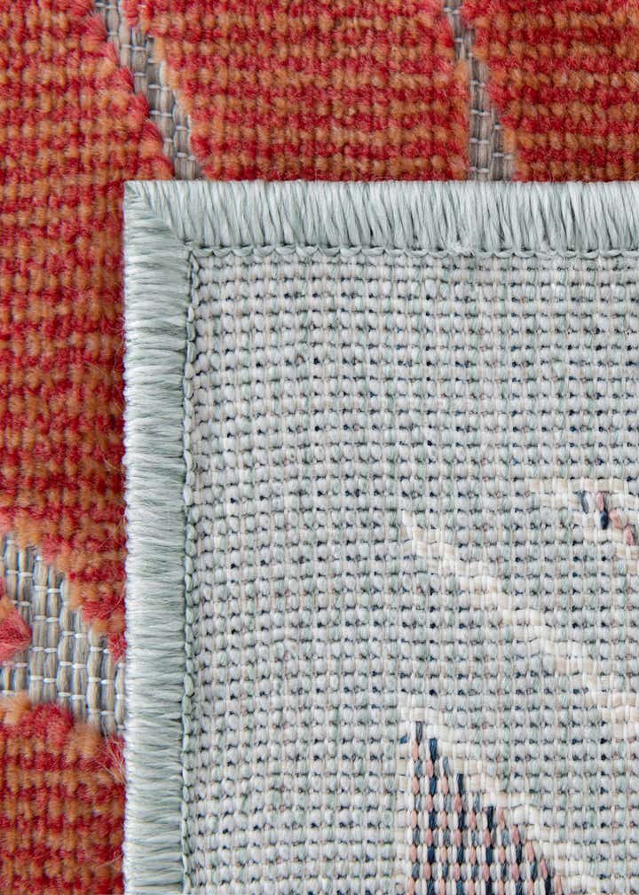 6' 4 x 9' Easy-Clean Botanical Indoor / Outdoor Rug