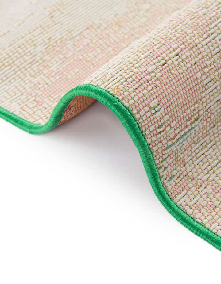 7' x 10' Easy-Clean Botanical Indoor / Outdoor Rug
