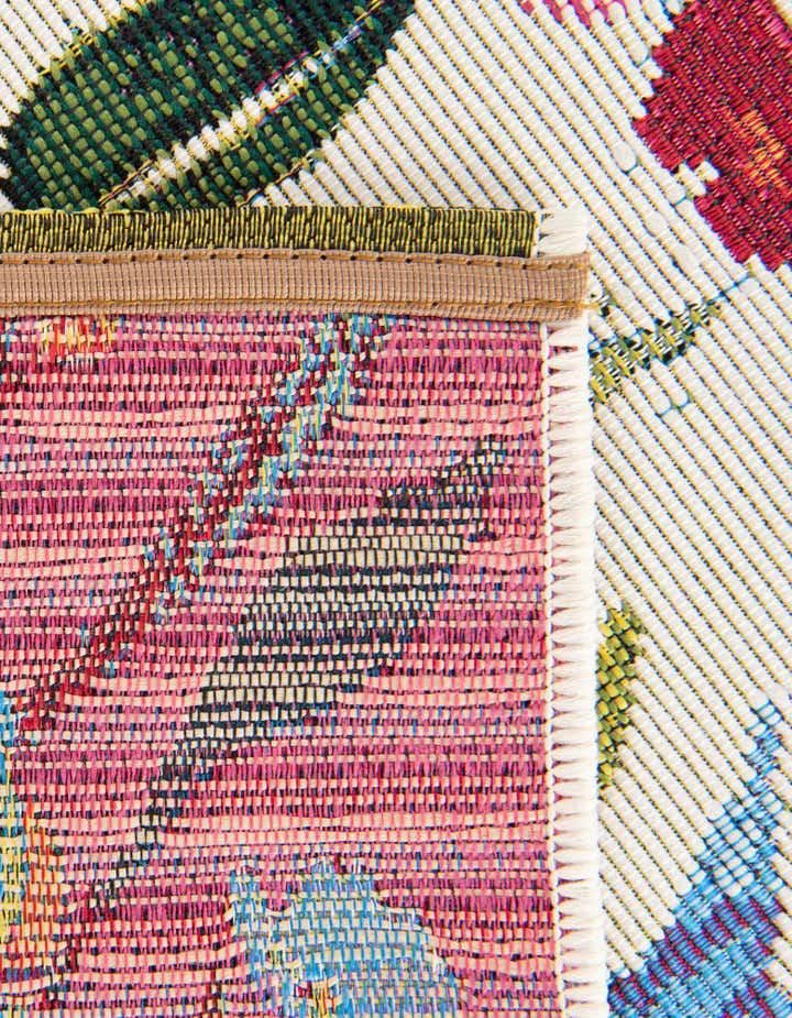 4' x 6' Easy-Clean Botanical Indoor / Outdoor Rug