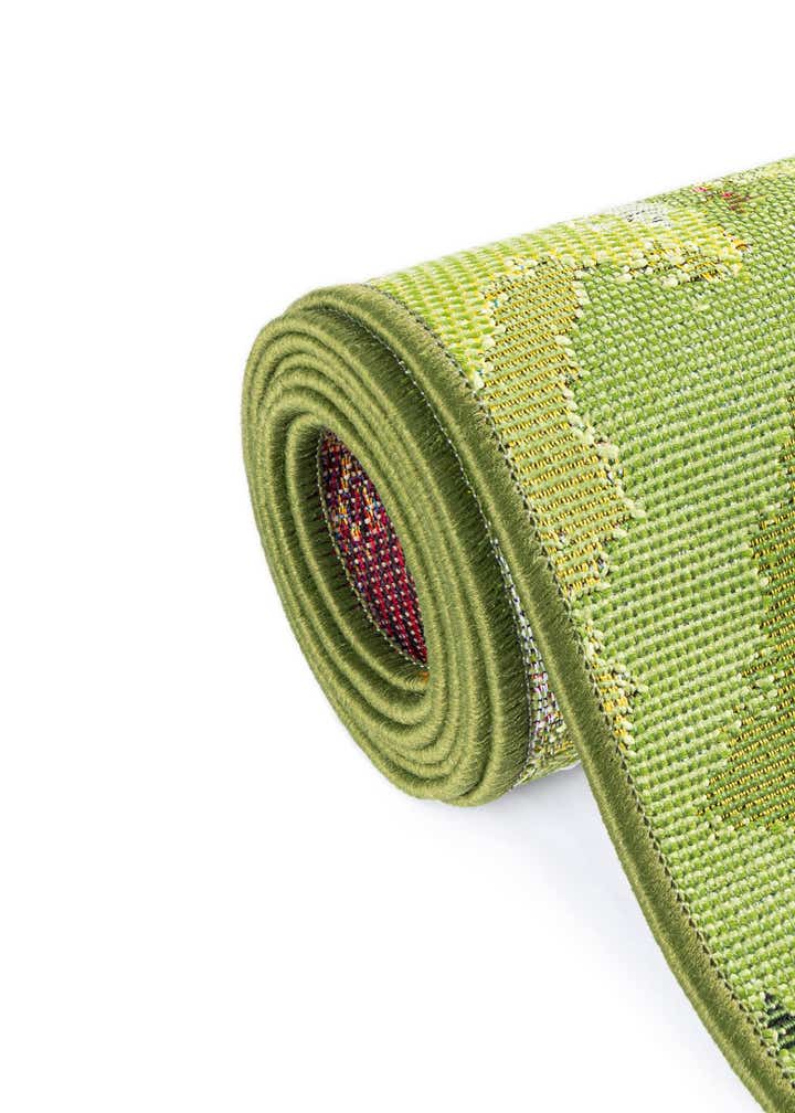 8' x 10' Easy-Clean Botanical Indoor / Outdoor Rug