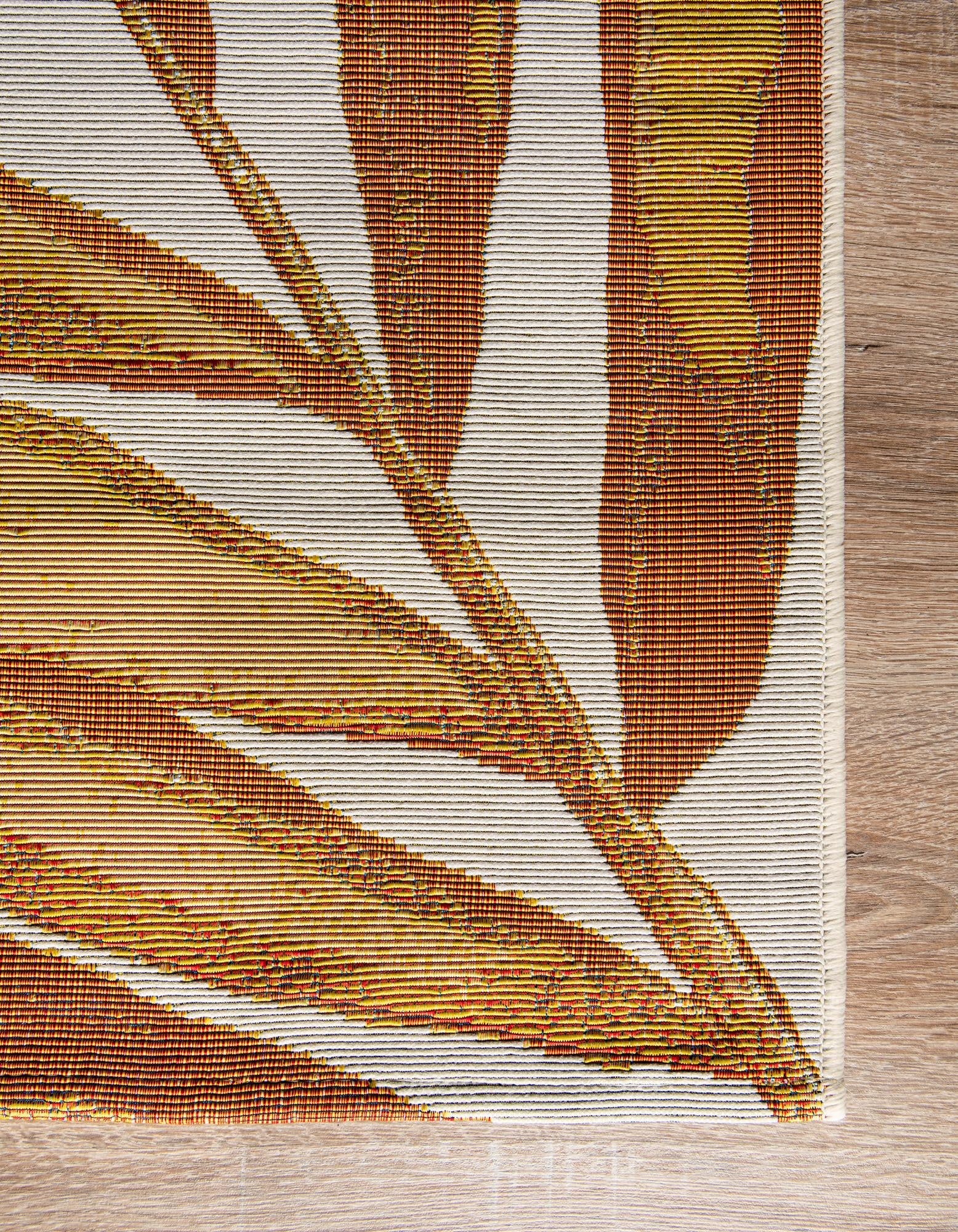 7' 10 x 11' Easy-Clean Botanical Indoor / Outdoor Rug