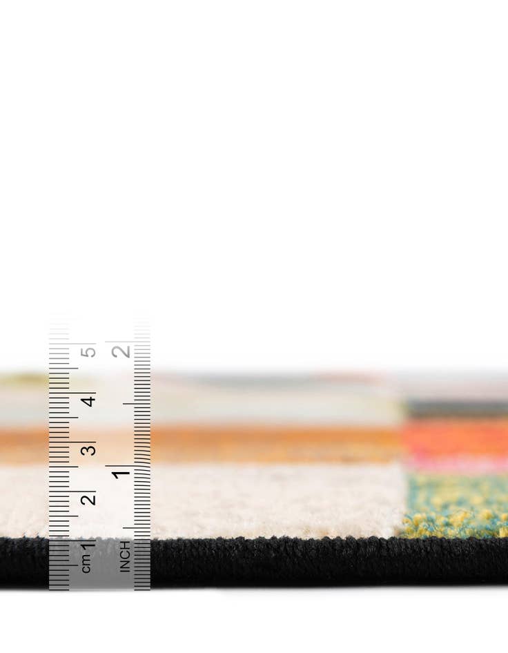 Detail image of 7' 10 x 10' Easy-Clean Casablanca Indoor / Outdoor Rug