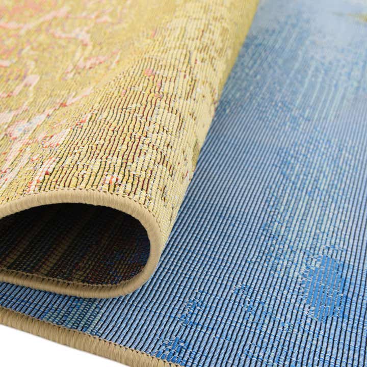 7' 10 x 10' Easy-Clean Coastal Indoor / Outdoor Rug