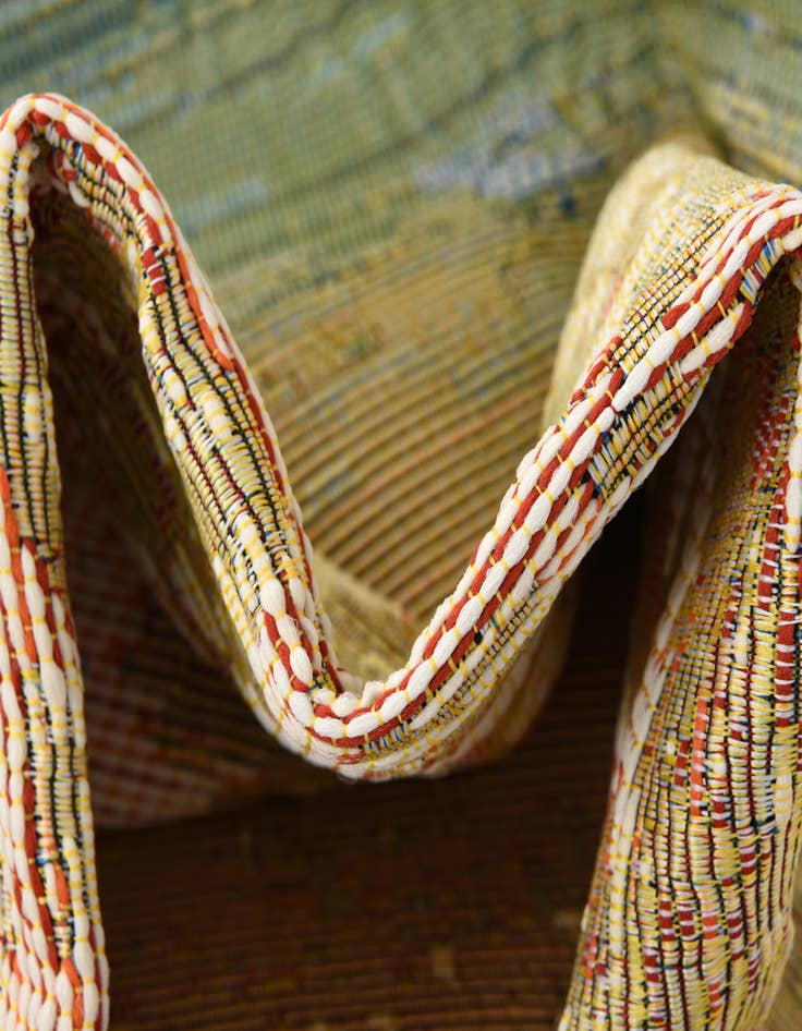 Detail image of 7' 10 x 10' Easy-Clean Coastal Indoor / Outdoor Rug