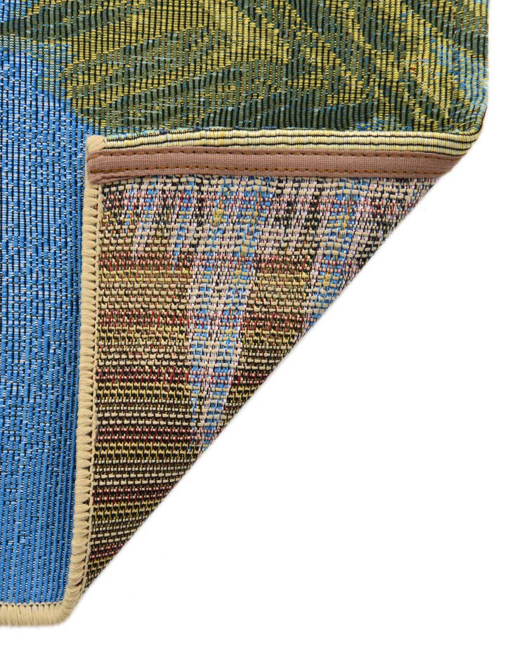 Detail image of 7' 10 x 10' Easy-Clean Coastal Indoor / Outdoor Rug