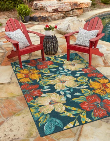 4' x 6' Easy-Clean Coastal Indoor / Outdoor Rug
