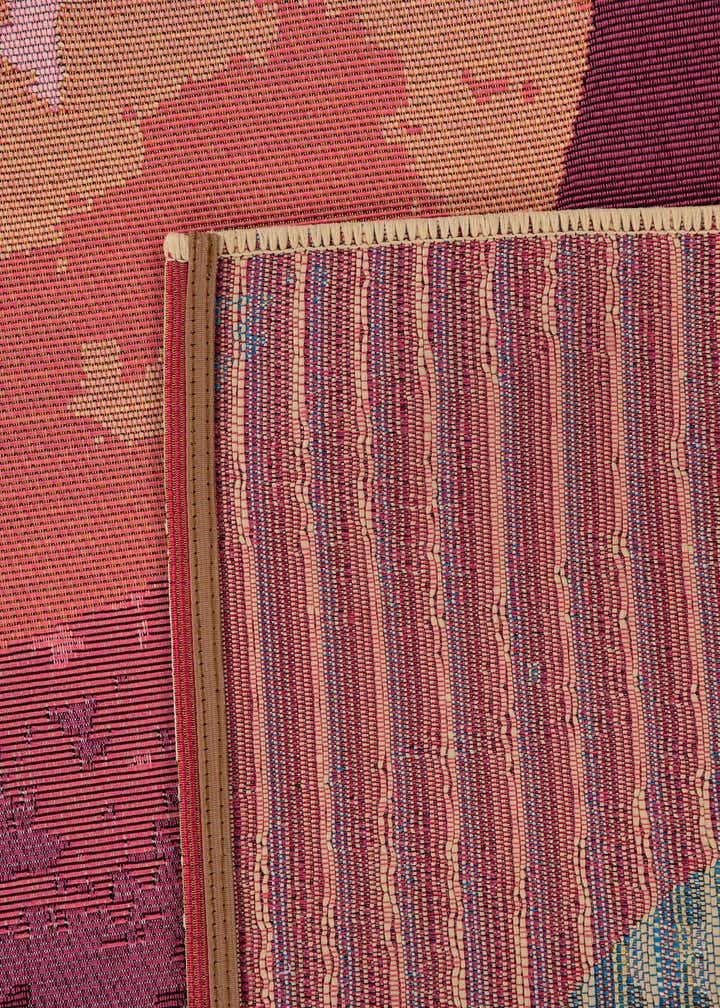5' 3 x 7' 6 Easy-Clean Modern Indoor / Outdoor Rug