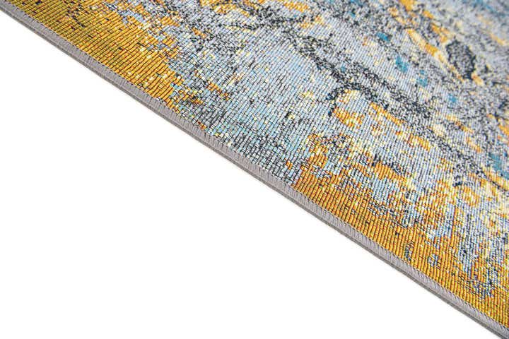 5' 2 x 7' 8 Easy-Clean Modern Indoor / Outdoor Rug