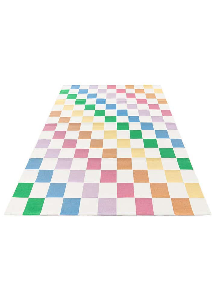 5' 4 x 7' 6 Easy-Clean Modern Indoor / Outdoor Rug