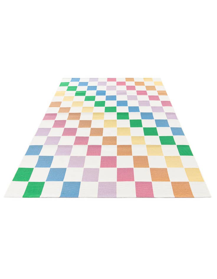 Detail image of 5' 4 x 7' 6 Easy-Clean Modern Indoor / Outdoor Rug