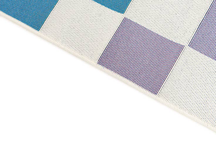 Detail image of 5' 4 x 7' 6 Easy-Clean Modern Indoor / Outdoor Rug