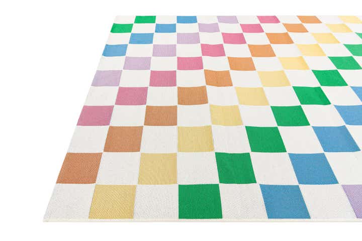 5' 4 x 7' 6 Easy-Clean Modern Indoor / Outdoor Rug