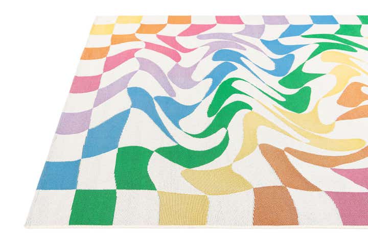 5' 3 x 7' 6 Easy-Clean Modern Indoor / Outdoor Rug