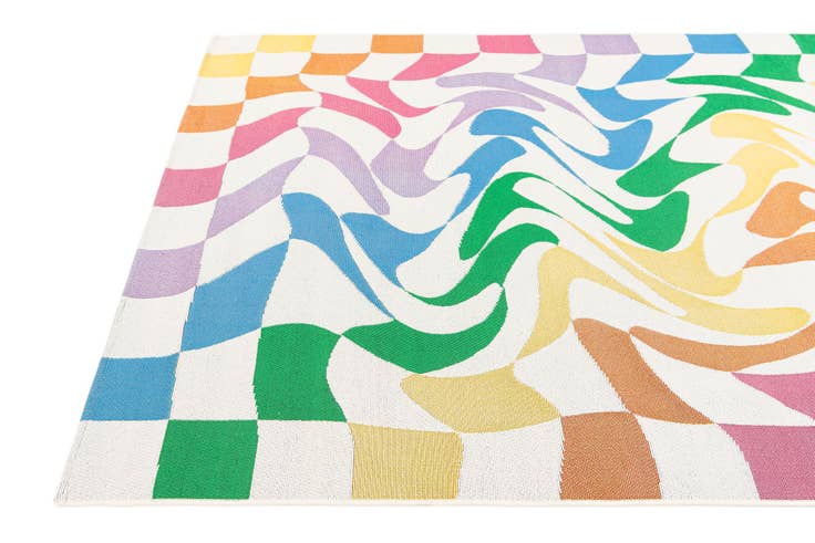 Detail image of 5' 3 x 7' 6 Easy-Clean Modern Indoor / Outdoor Rug