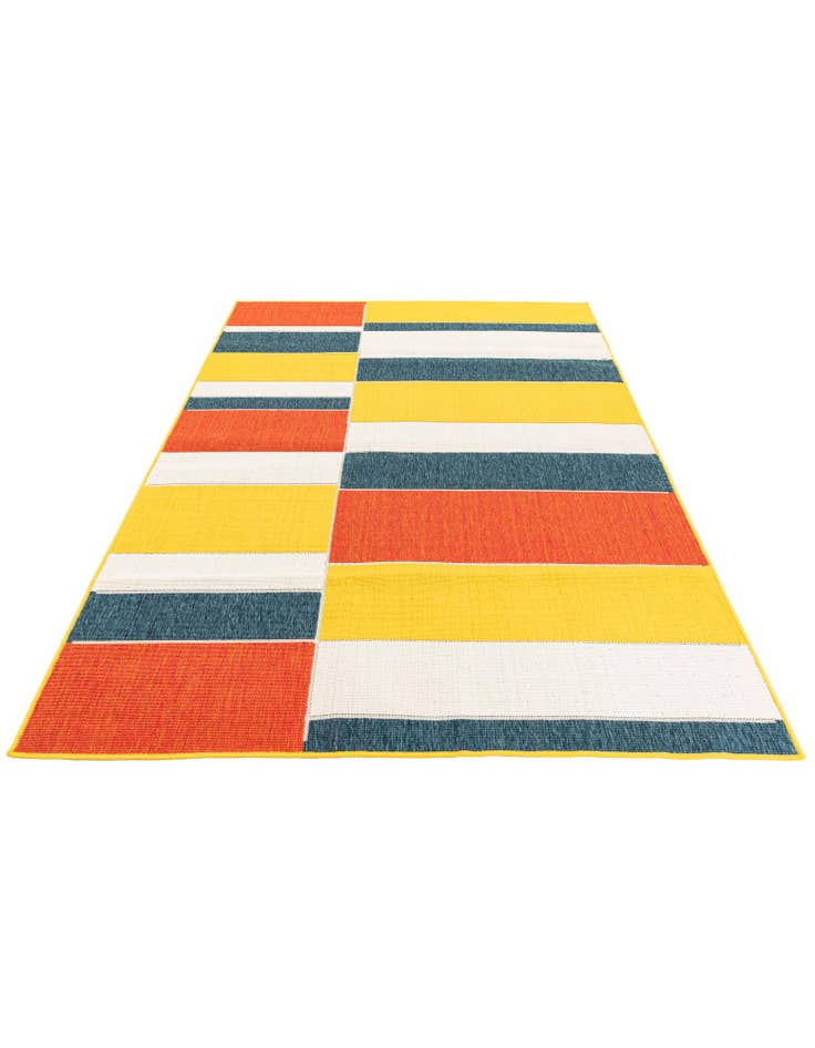Detail image of 5' 3 x 7' 6  Washable Modern Indoor / Outdoor Rug