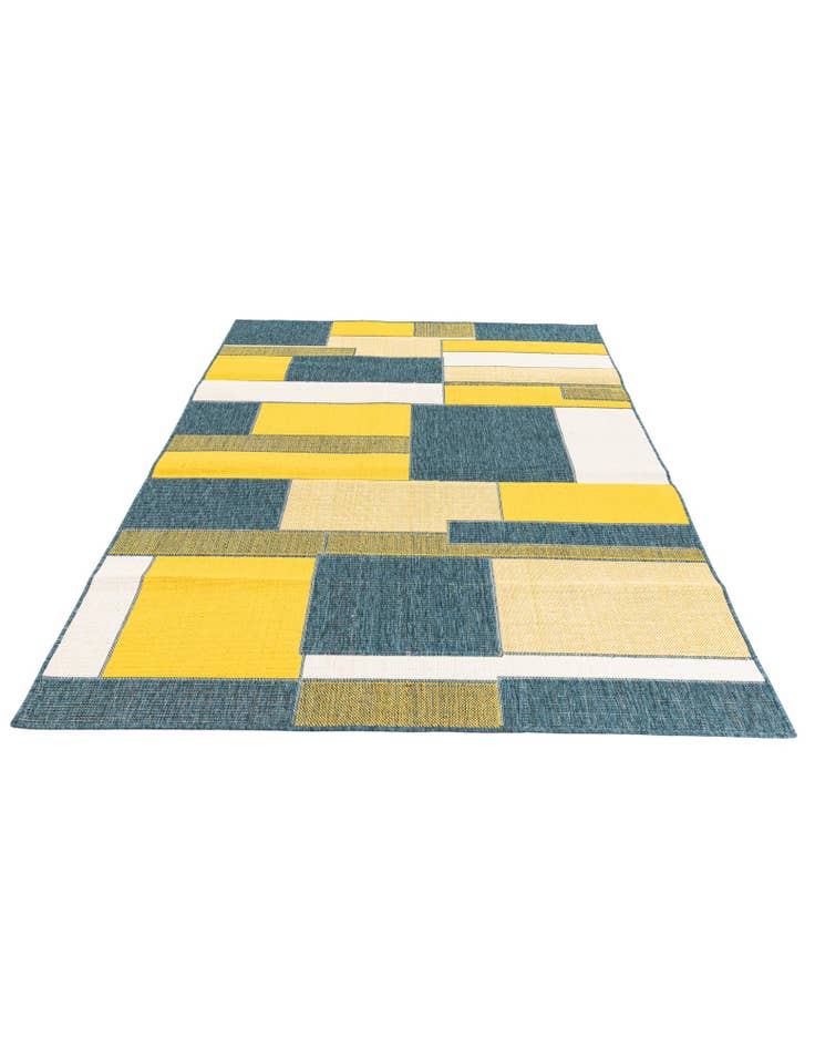 Detail image of 5' 3 x 7' 6  Washable Modern Indoor / Outdoor Rug