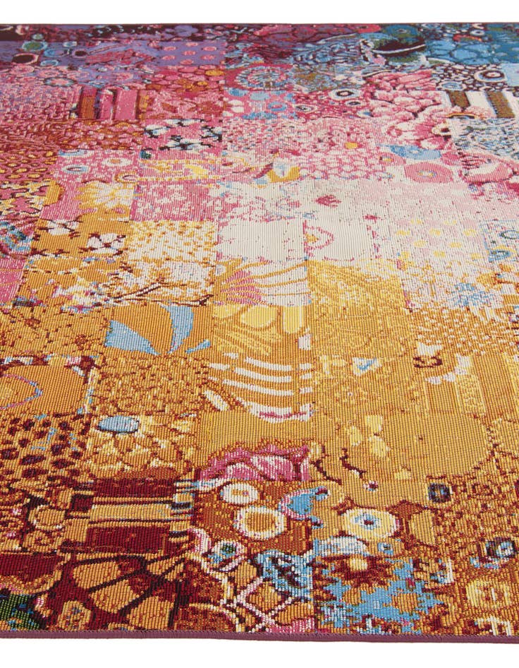 Detail image of 5' 2 x 7' 9  Washable Modern Indoor / Outdoor Rug