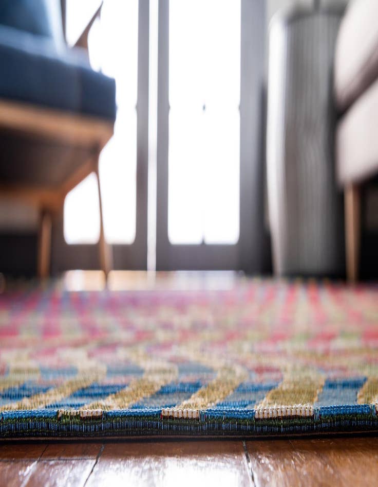 Detail image of 10' x 12' 2 Easy-Clean Modern Indoor / Outdoor Rug