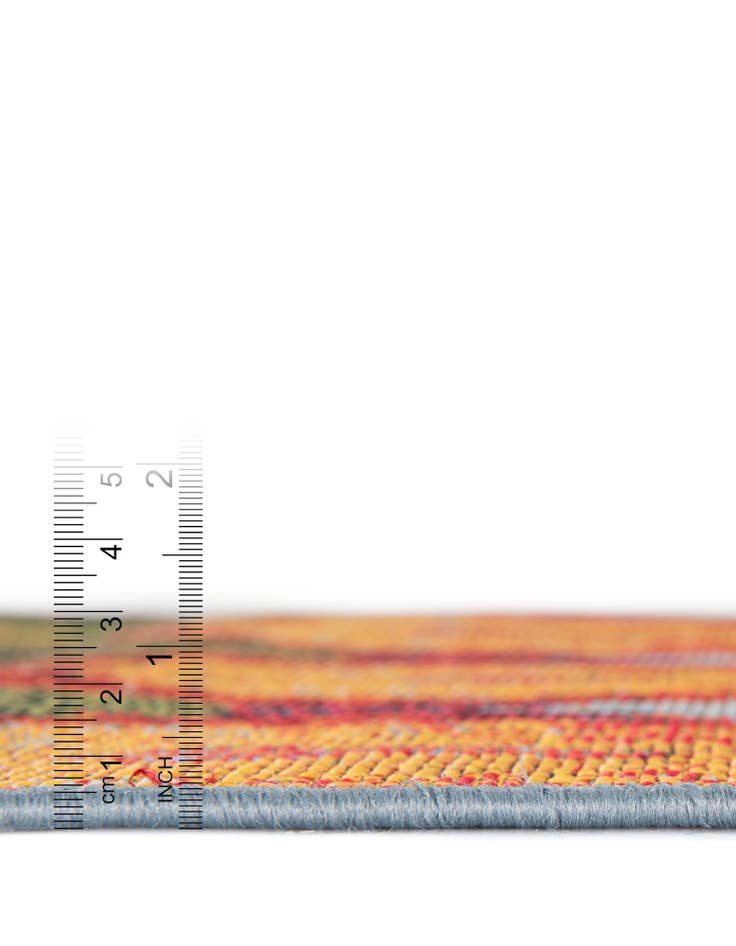 Detail image of 8' x 11' 4 Easy-Clean Modern Indoor / Outdoor Rug