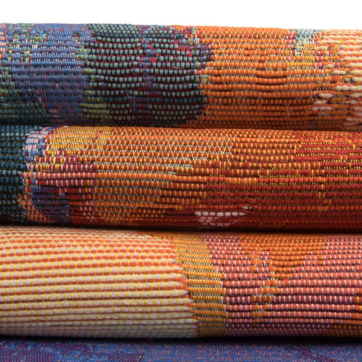 10' x 12' Easy-Clean Modern Indoor / Outdoor Rug