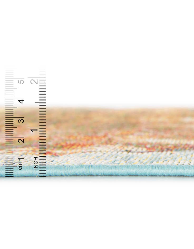 Detail image of 2' x 3' 1 Easy-Clean Modern Indoor / Outdoor Rug