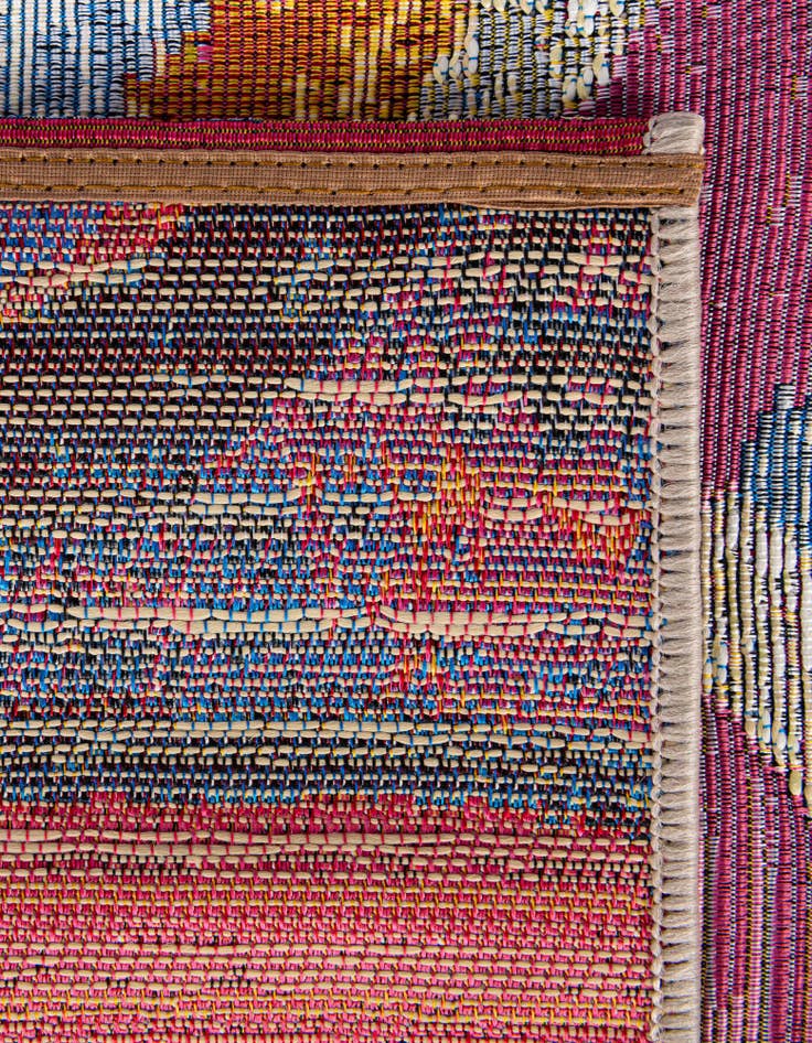 Detail image of 2' x 3' Easy-Clean Modern Indoor / Outdoor Rug