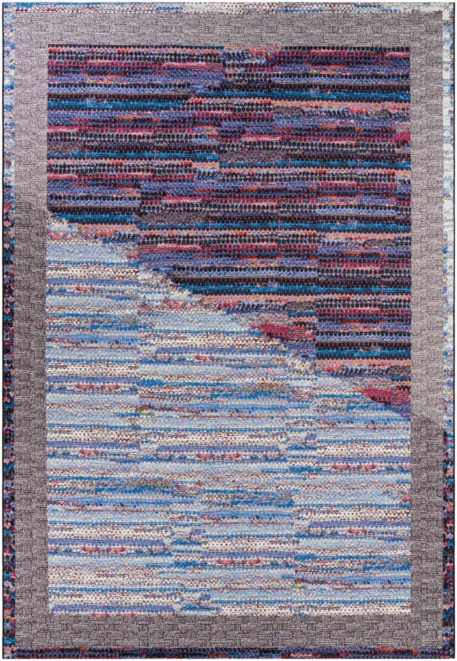 Detail image of 10' x 14' Easy-Clean Modern Indoor / Outdoor Rug