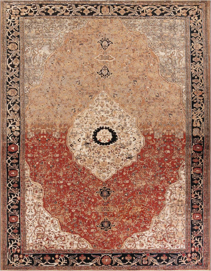 Detail image of 10' x 14' Easy-Clean Traditional Indoor / Outdoor Rug