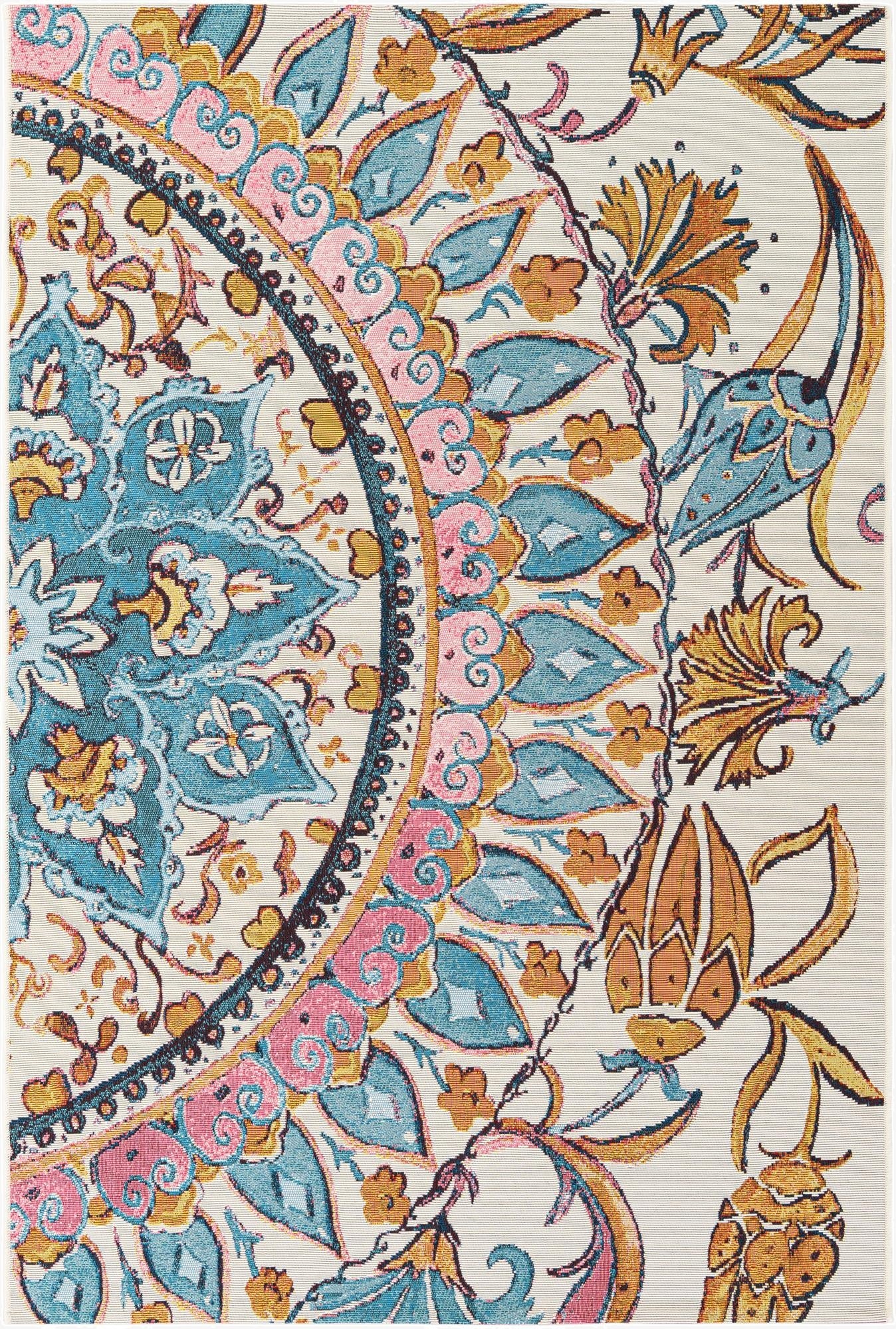 4' x 6'  Washable Traditional Indoor / Outdoor Rug