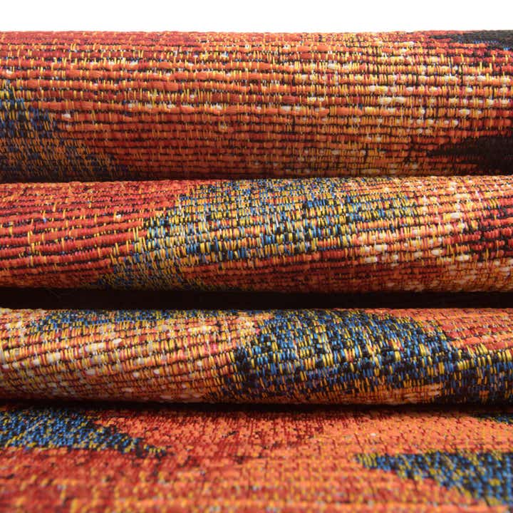 4' x 6' Easy-Clean Tribal Indoor / Outdoor Rug