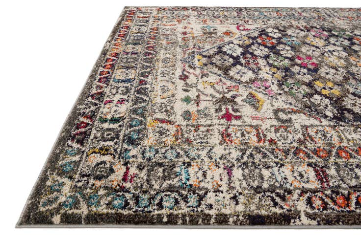 Detail image of 5' 3 x 7' 6 Palazzo Rug