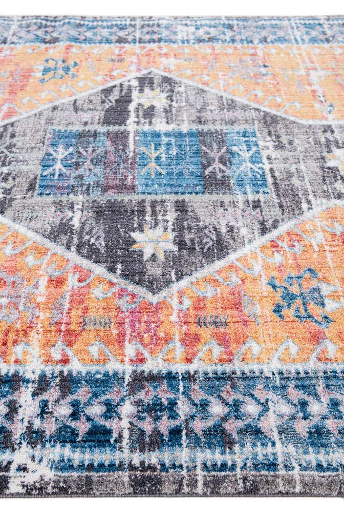 5' 3 x 7' 7 Palazzo Rug